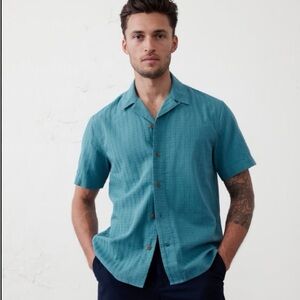 Banana Republic Standard Fit Textured Resort Shirt